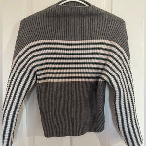 Retro mockneck sweater
